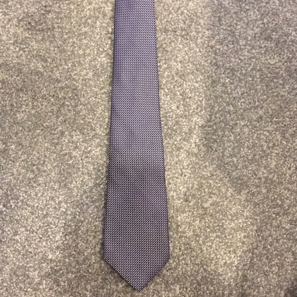 Armani tie - Picture 1 of 2
